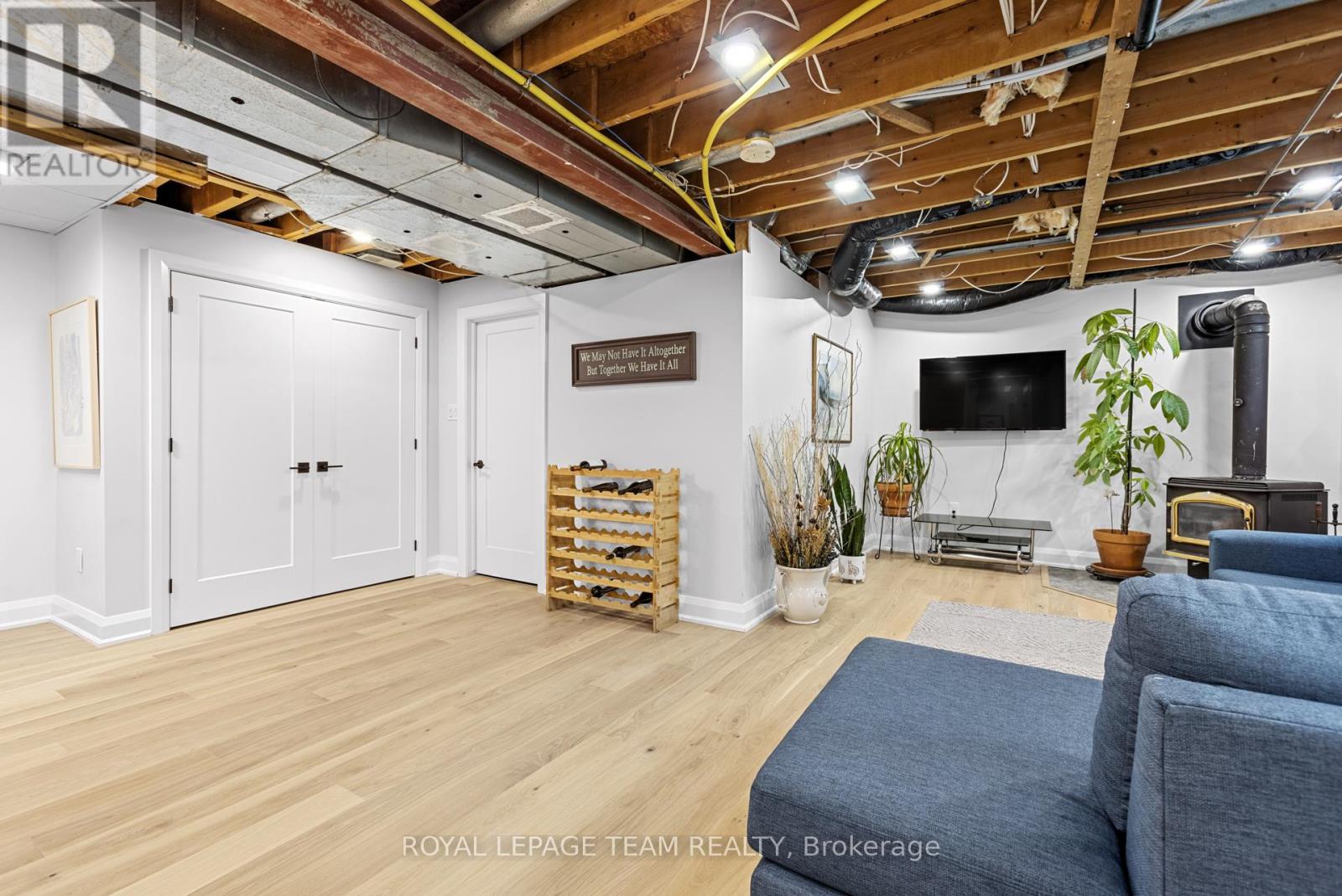 2248 Wallingford Way