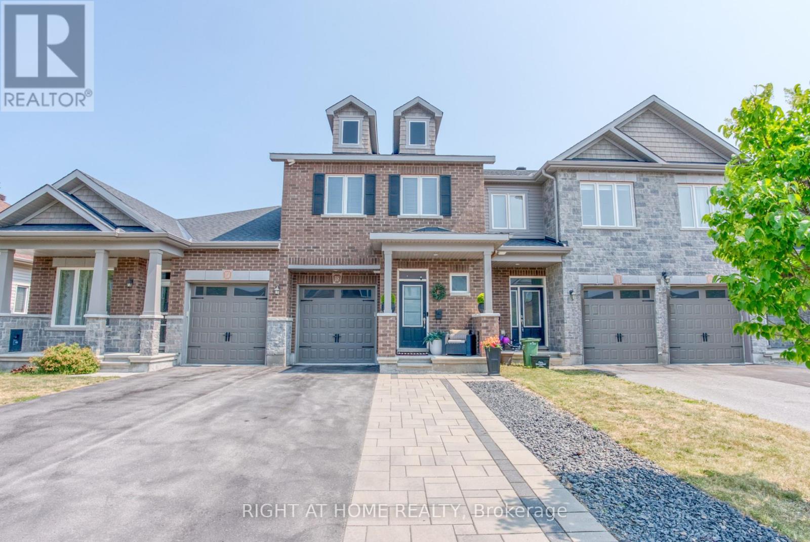 1148 Beckett Crescent