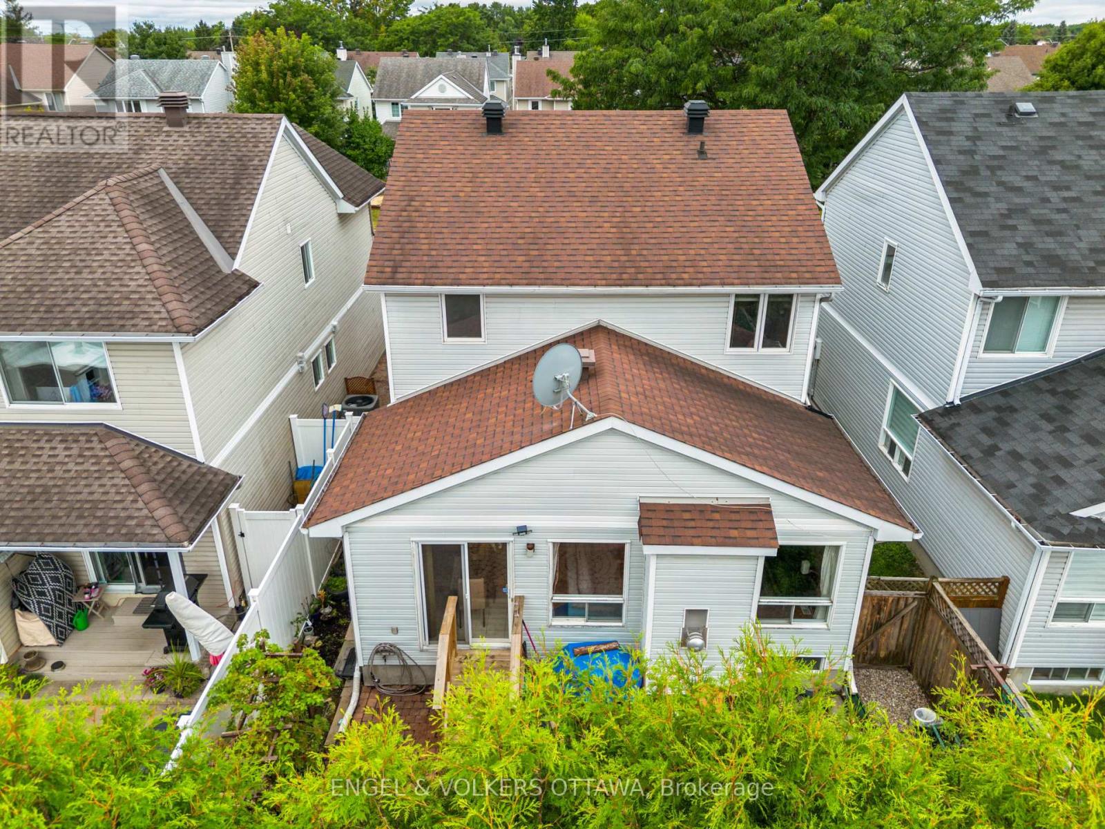 2213 Noblewood Way