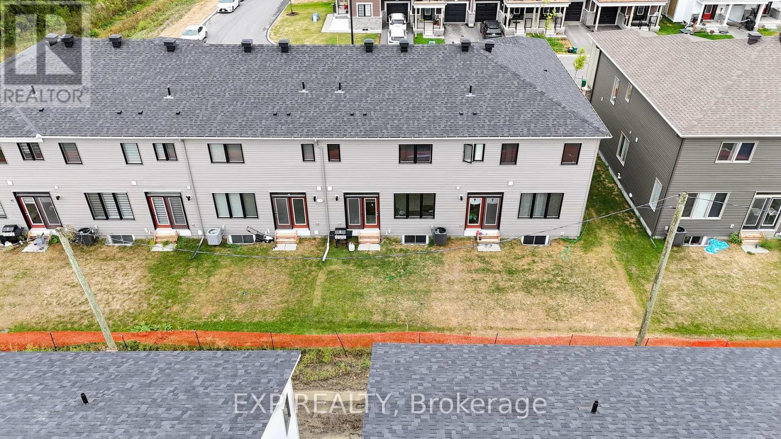 676 Quilter Row