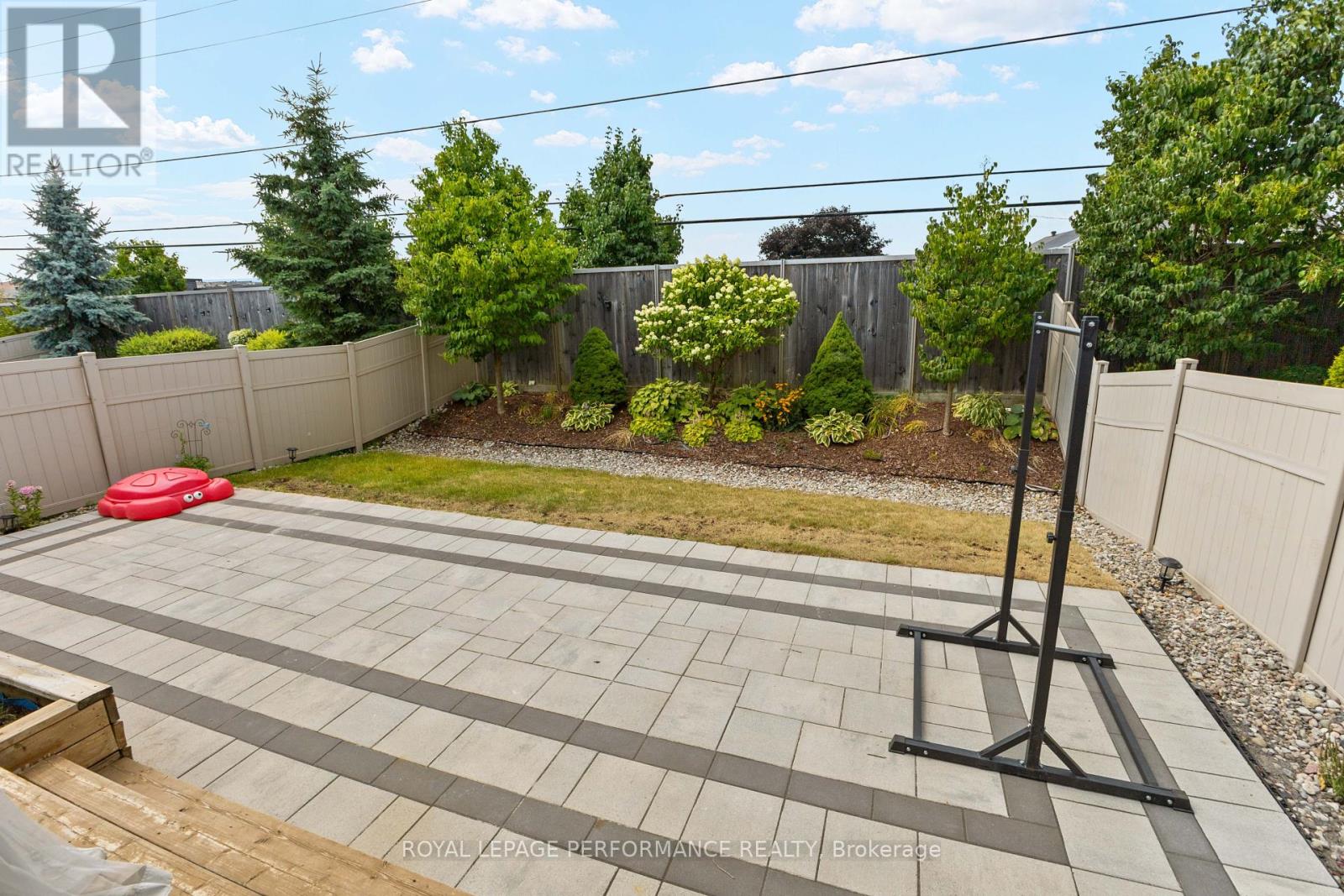 323 Centerra Court