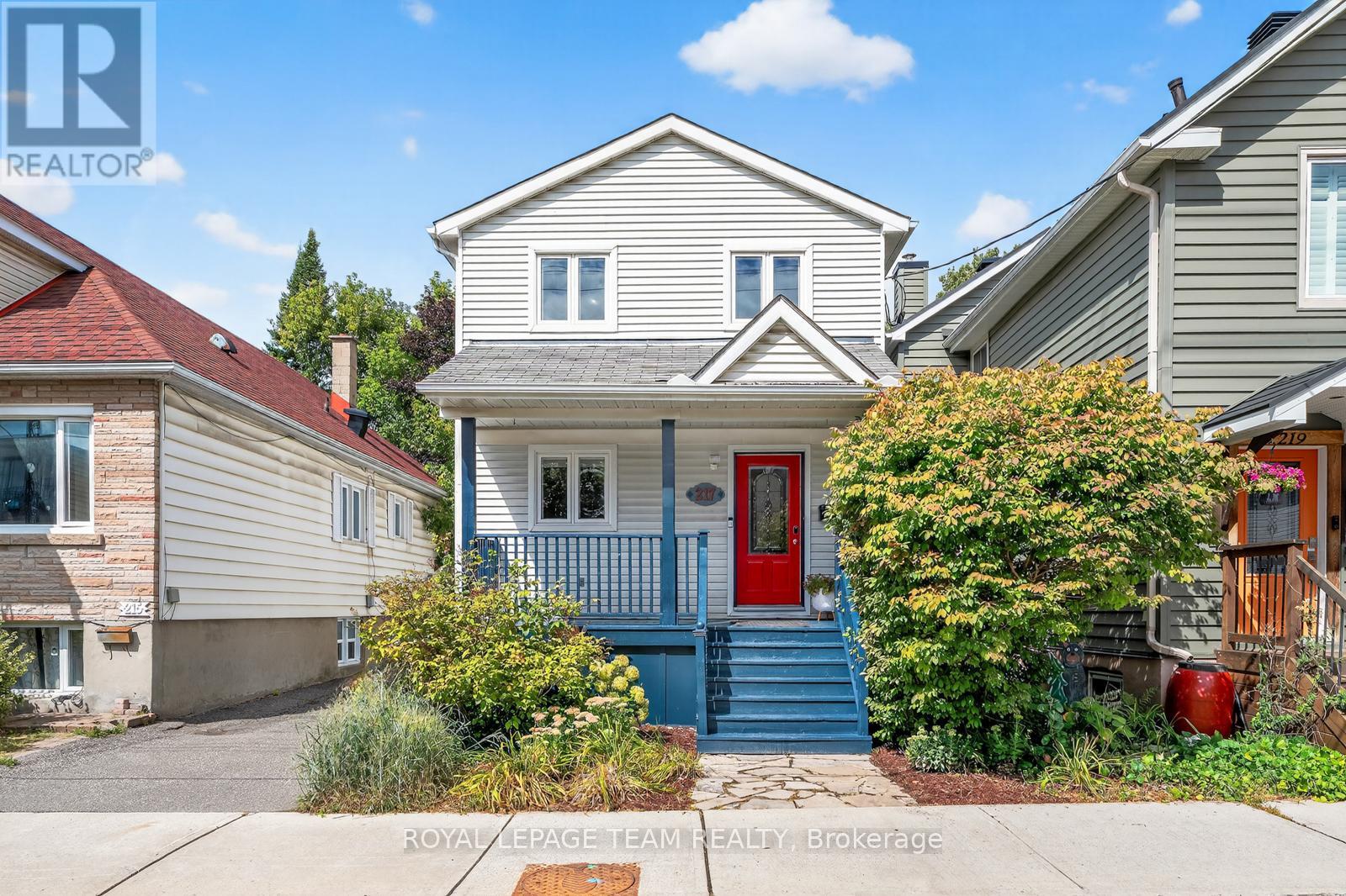 217 Montfort Street