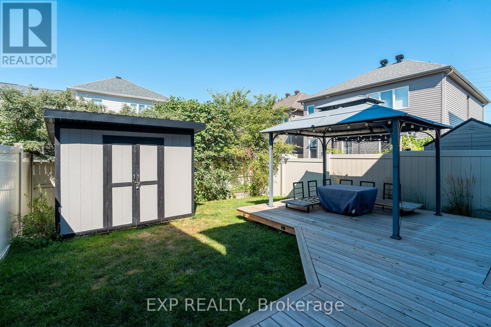 3545 Woodroffe Avenue