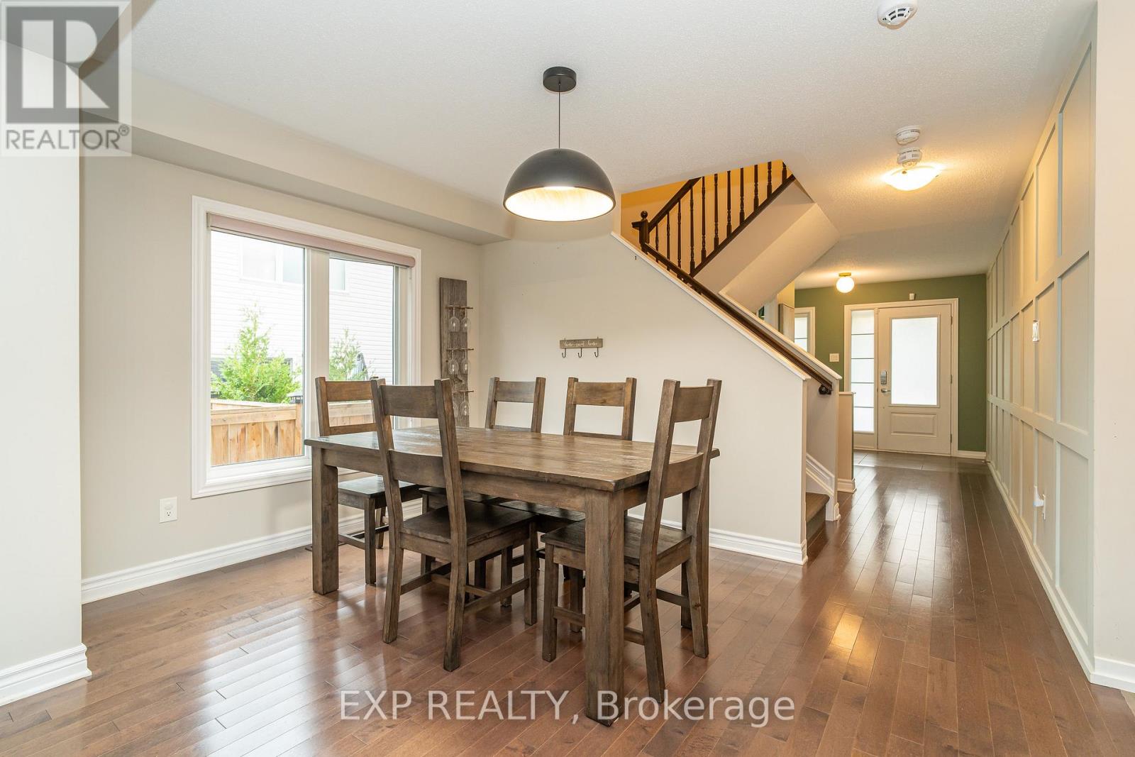 3545 Woodroffe Avenue
