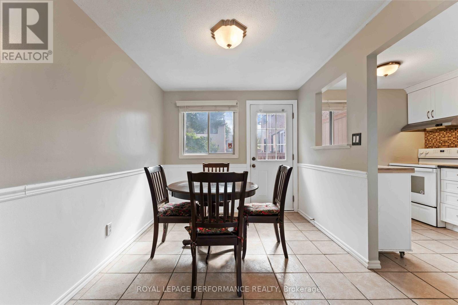 28 - 1439 Bethamy Lane