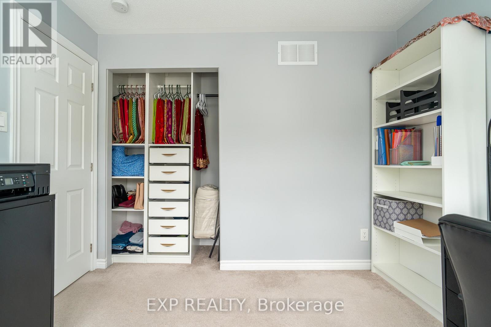 25 Solaris Drive
