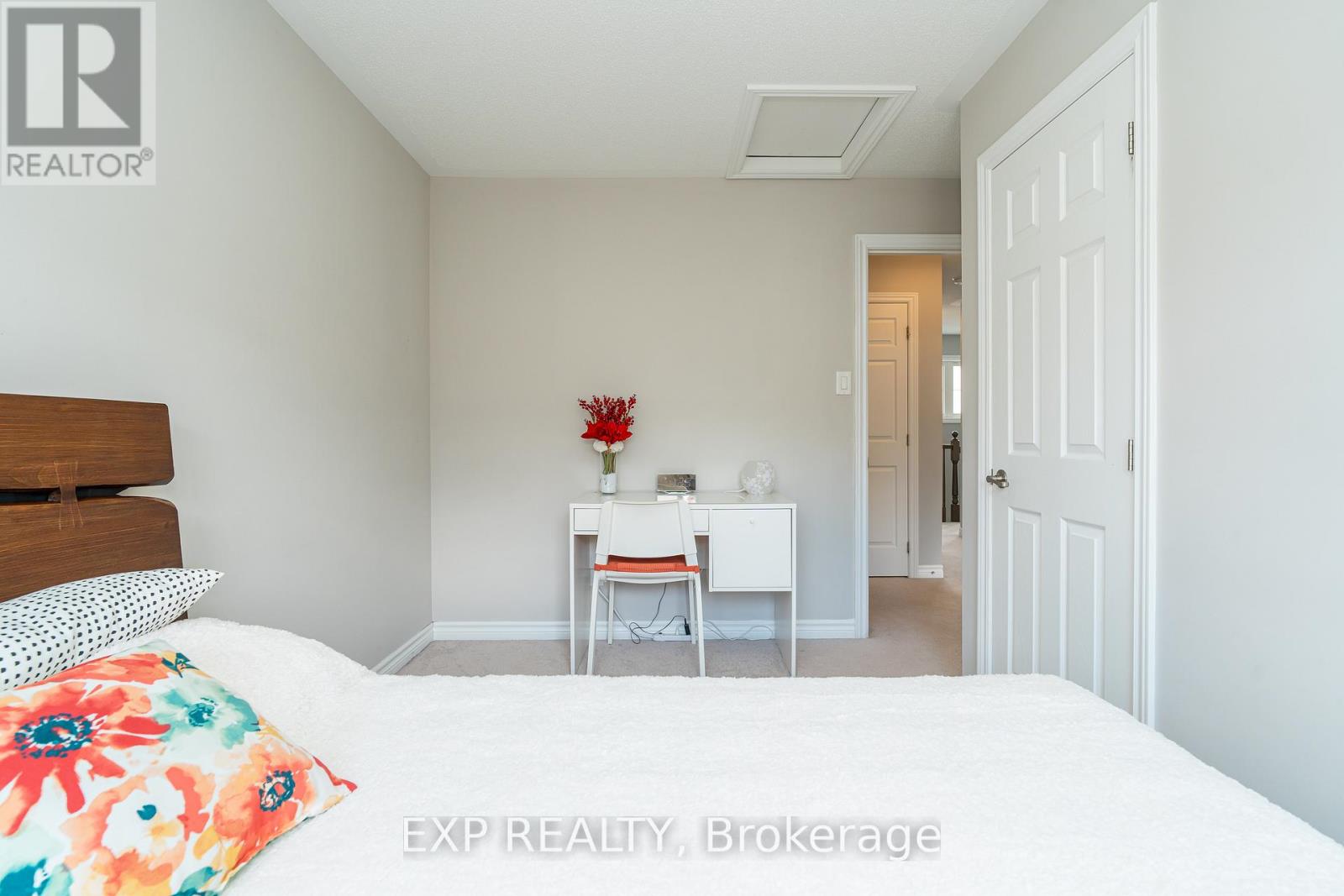 25 Solaris Drive