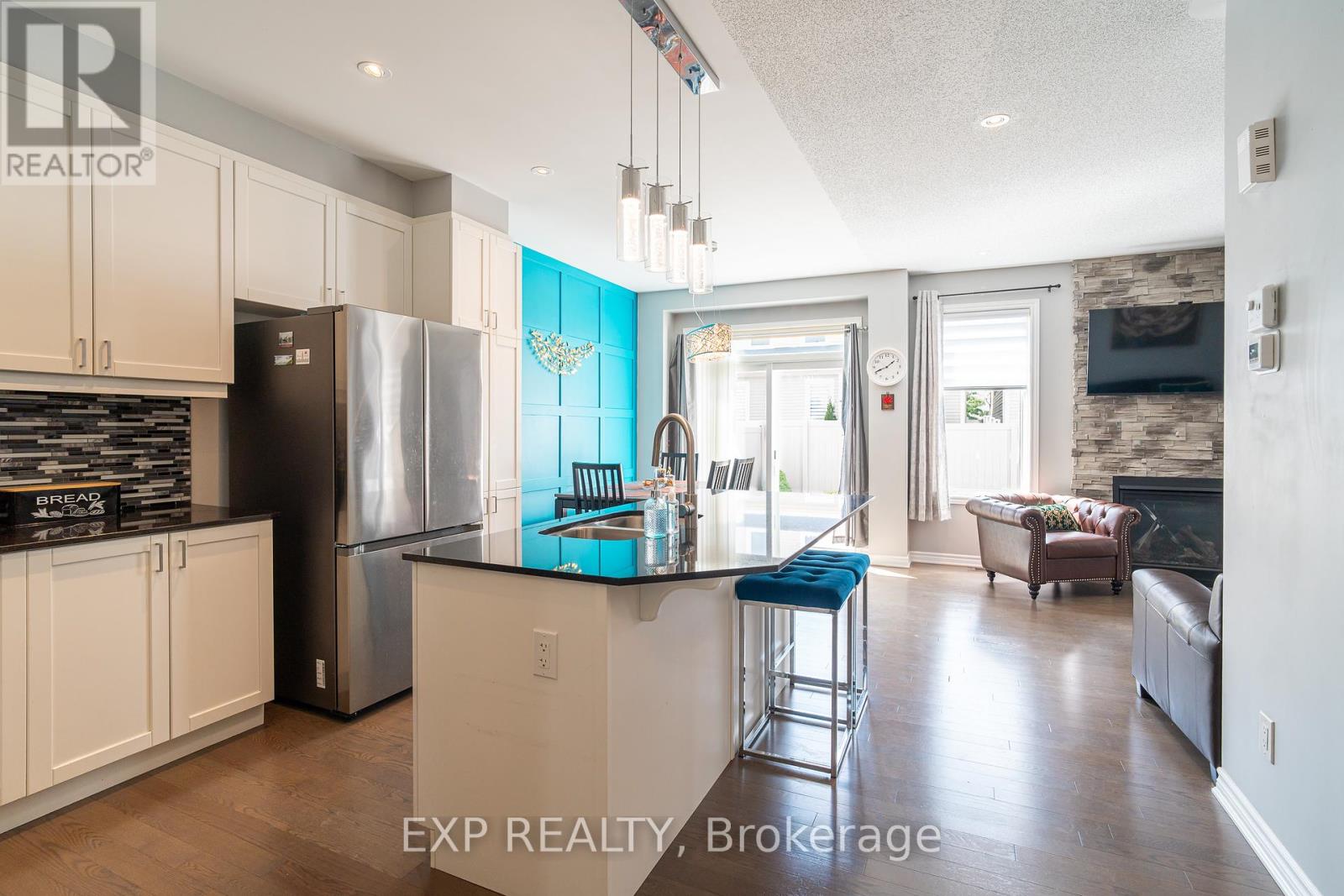 25 Solaris Drive
