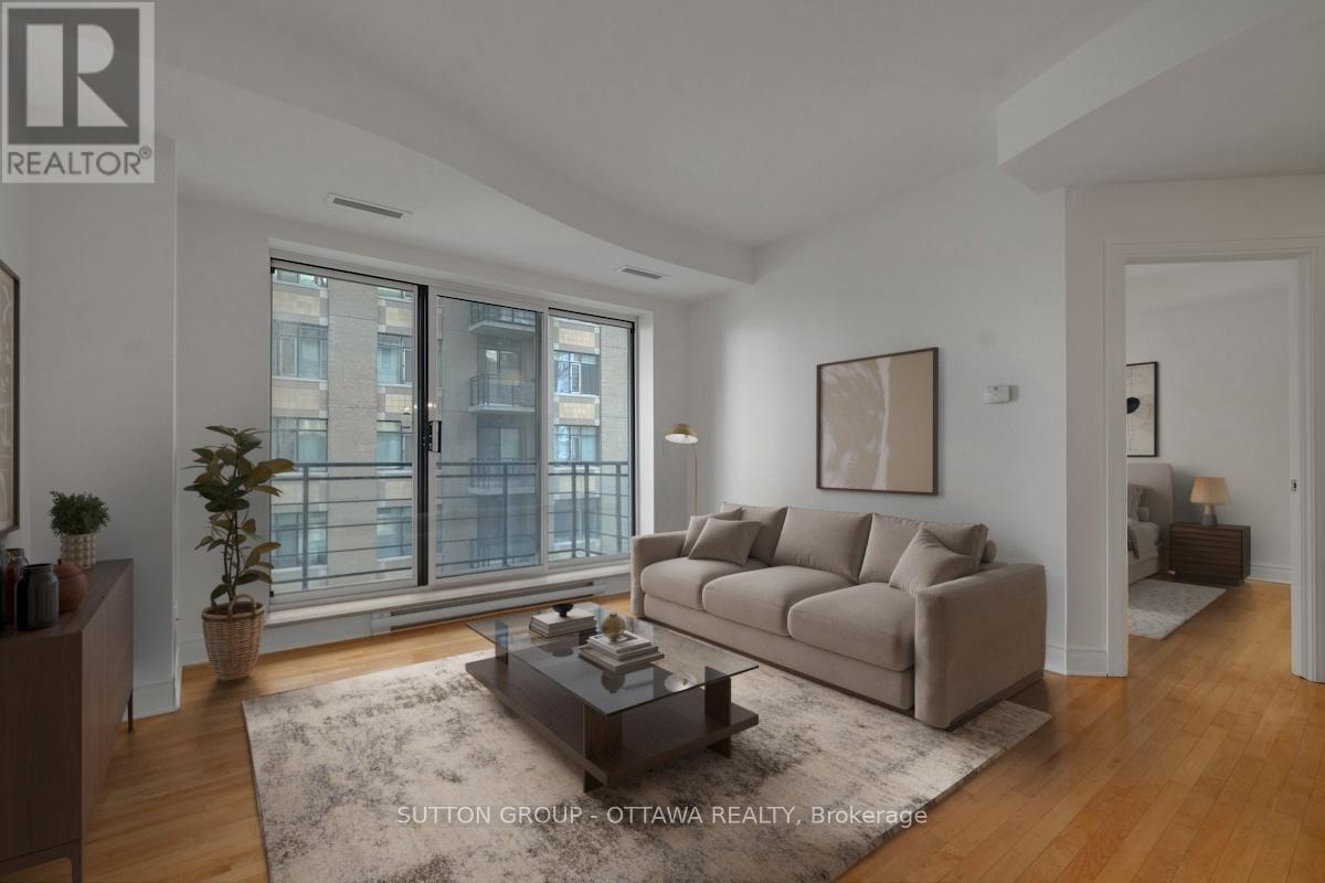 802 - 95 Bronson Avenue