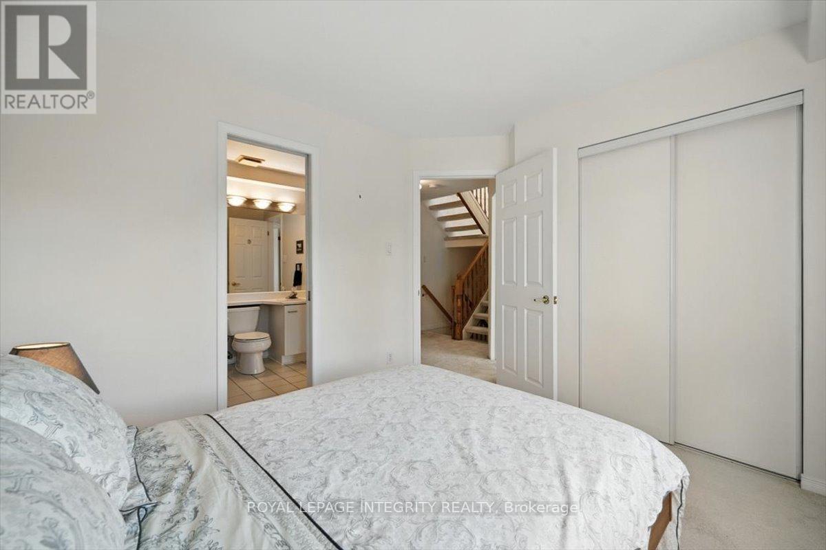 17 Columbus Avenue