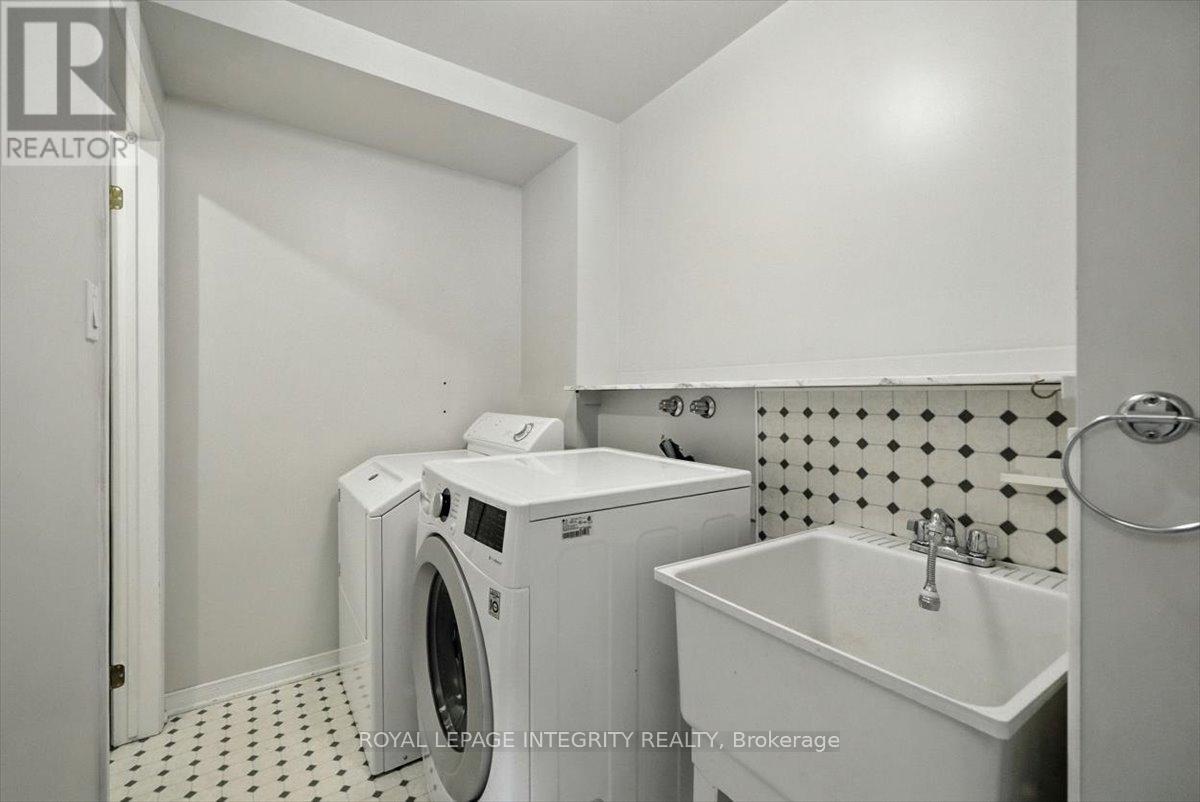 17 Columbus Avenue