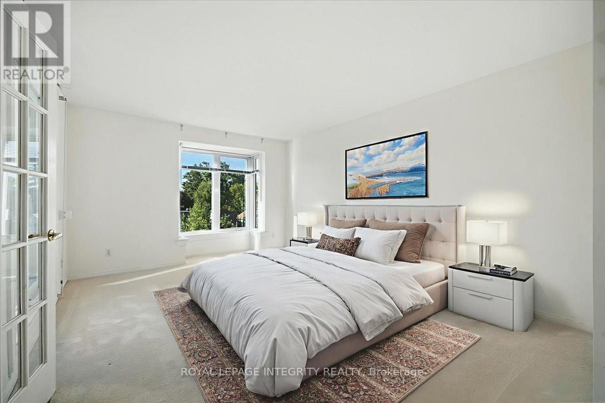 17 Columbus Avenue