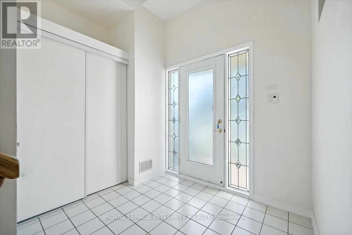 17 Columbus Avenue