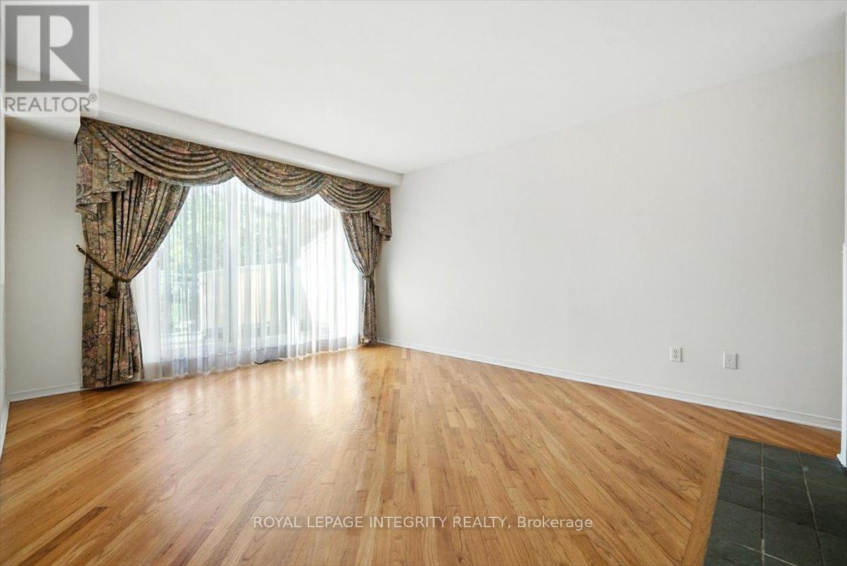17 Columbus Avenue