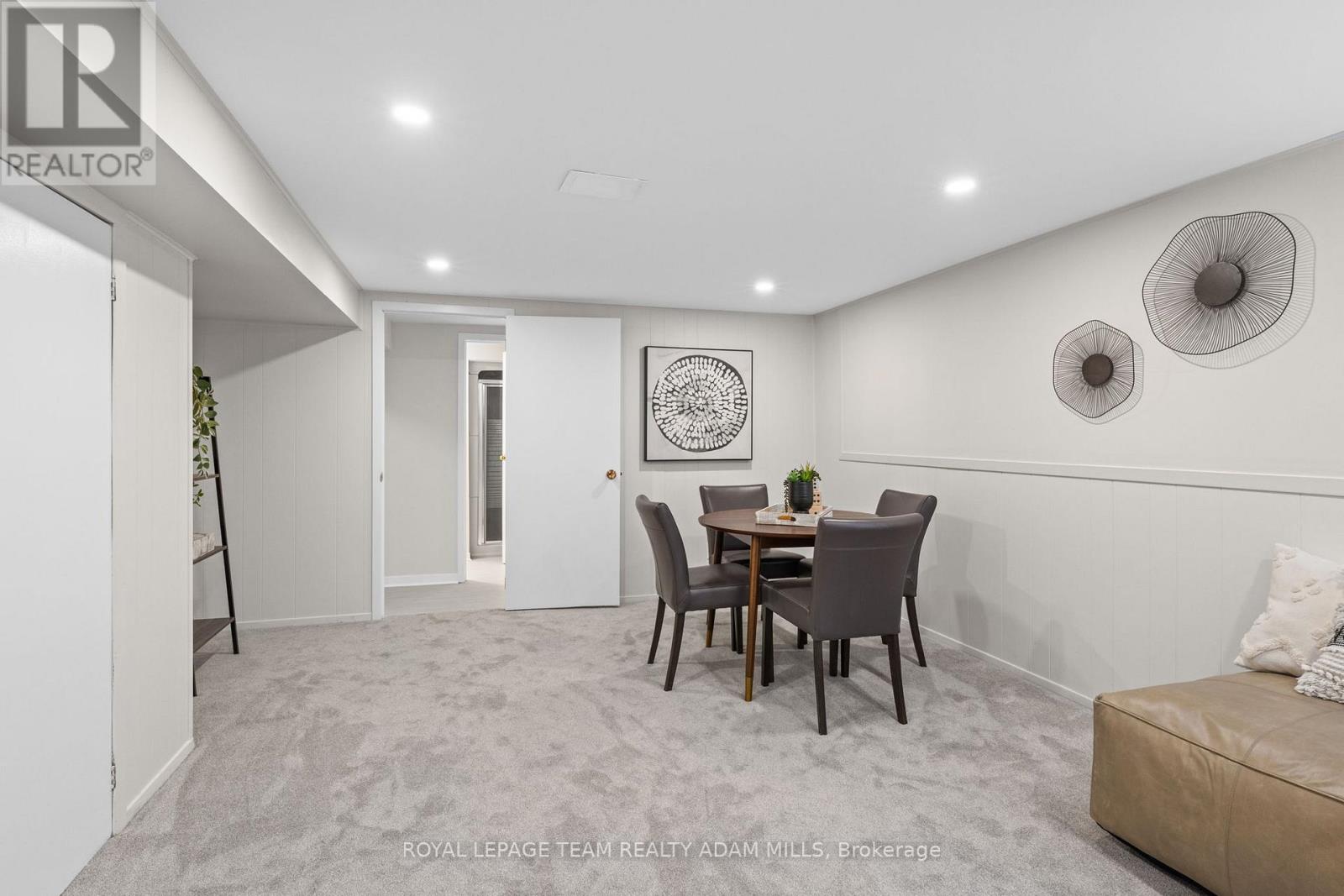 968 Walkley Road