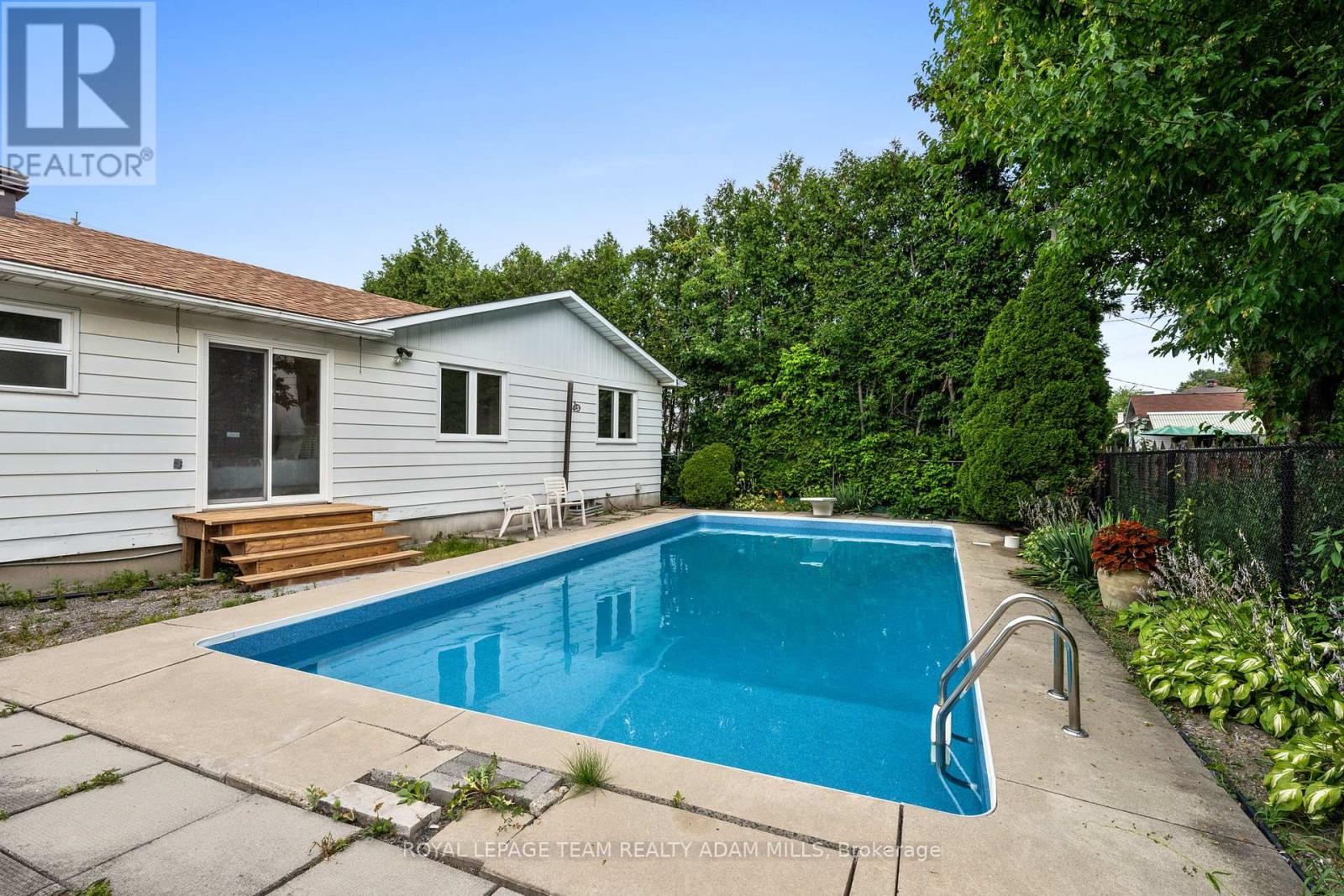 968 Walkley Road