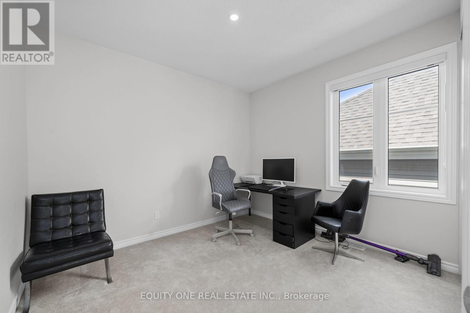 215 Meynell Road