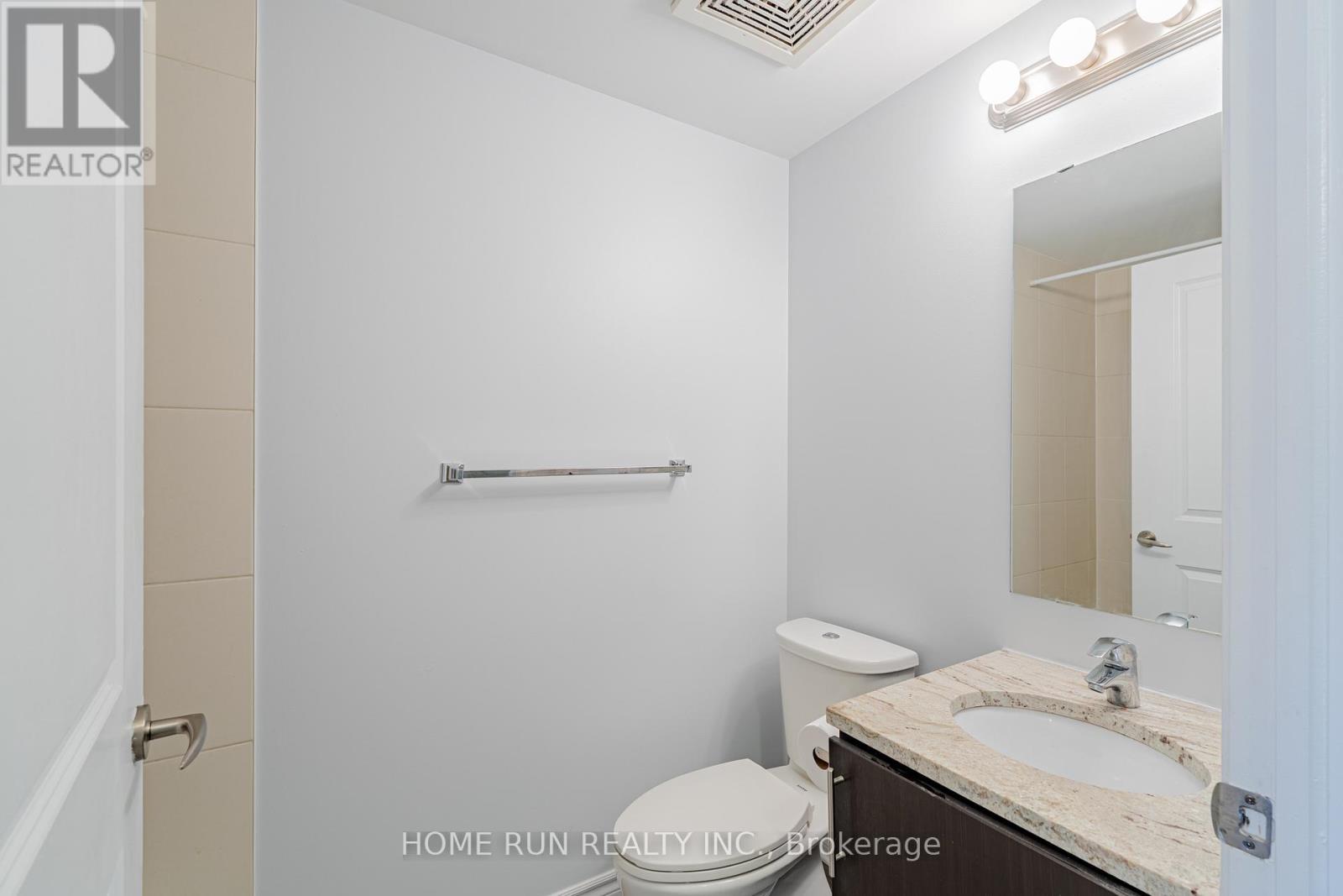 210 - 429 Kent Street