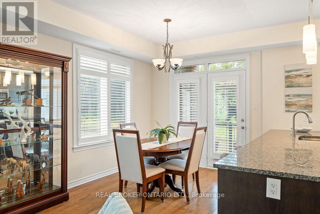 102 - 52 Magnolia Way