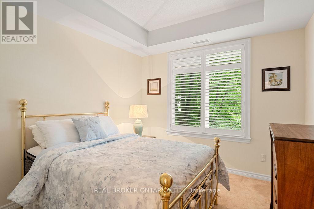 102 - 52 Magnolia Way