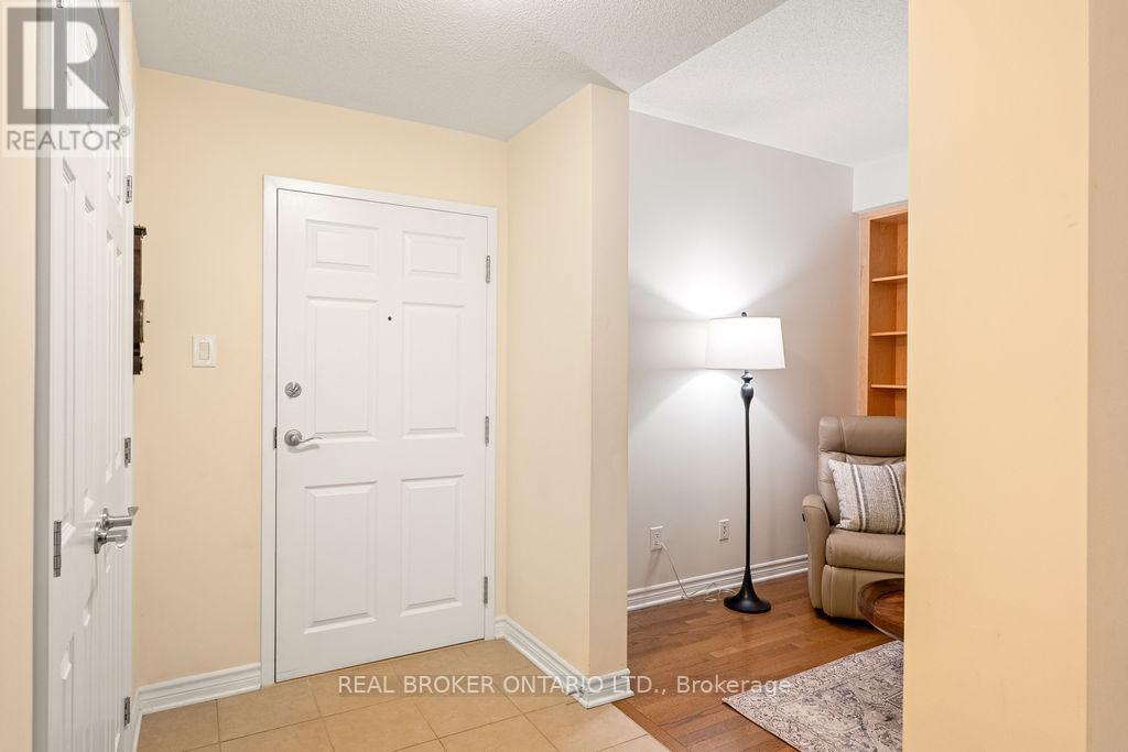 102 - 52 Magnolia Way