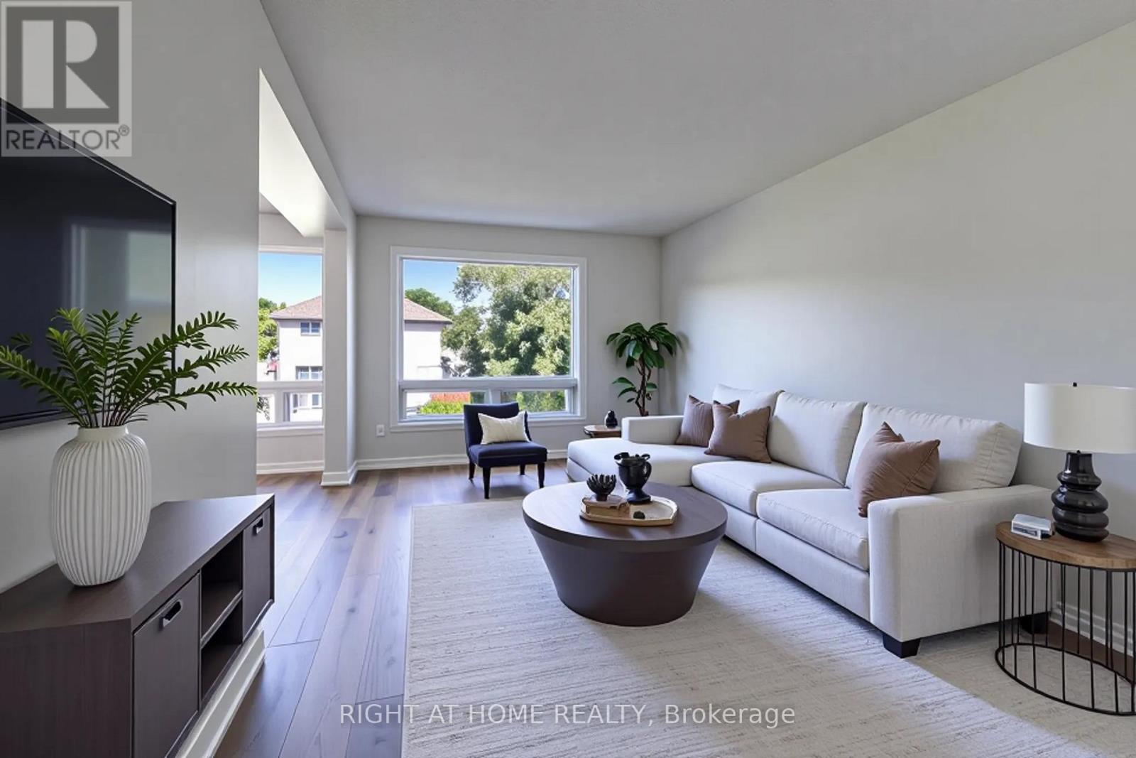 15 - 2669 Southvale Drive