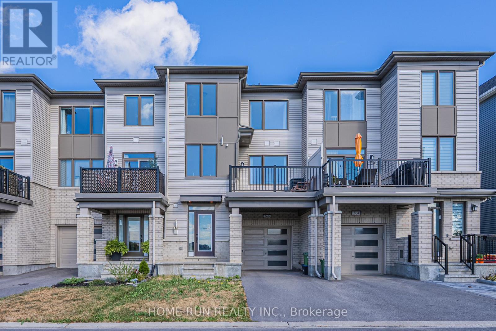 366 Aphelion Crescent