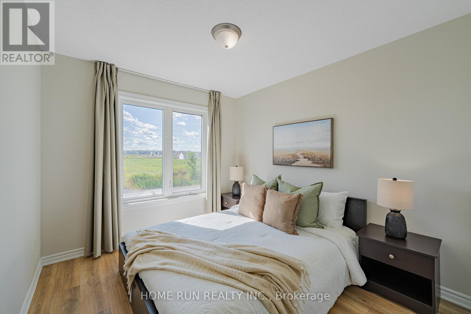 366 Aphelion Crescent