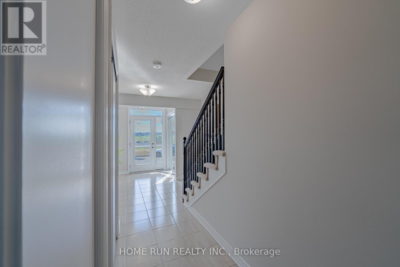 366 Aphelion Crescent