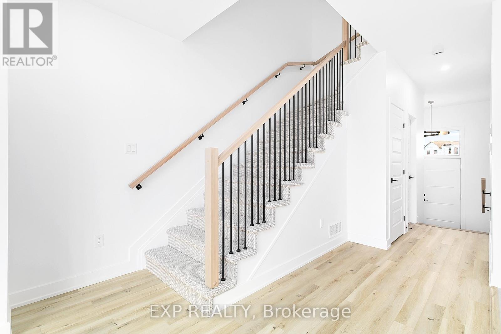 271 Carpe Street