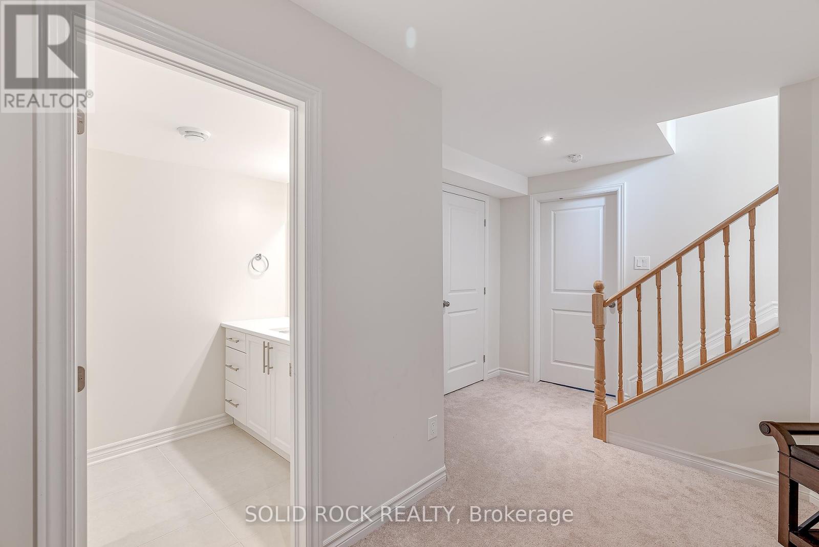 326 Memorial Grove