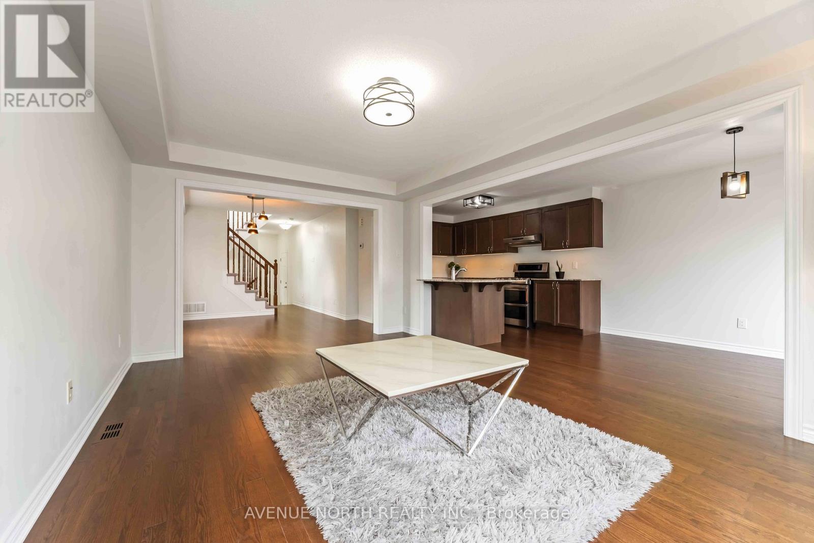 563 Foxlight Circle