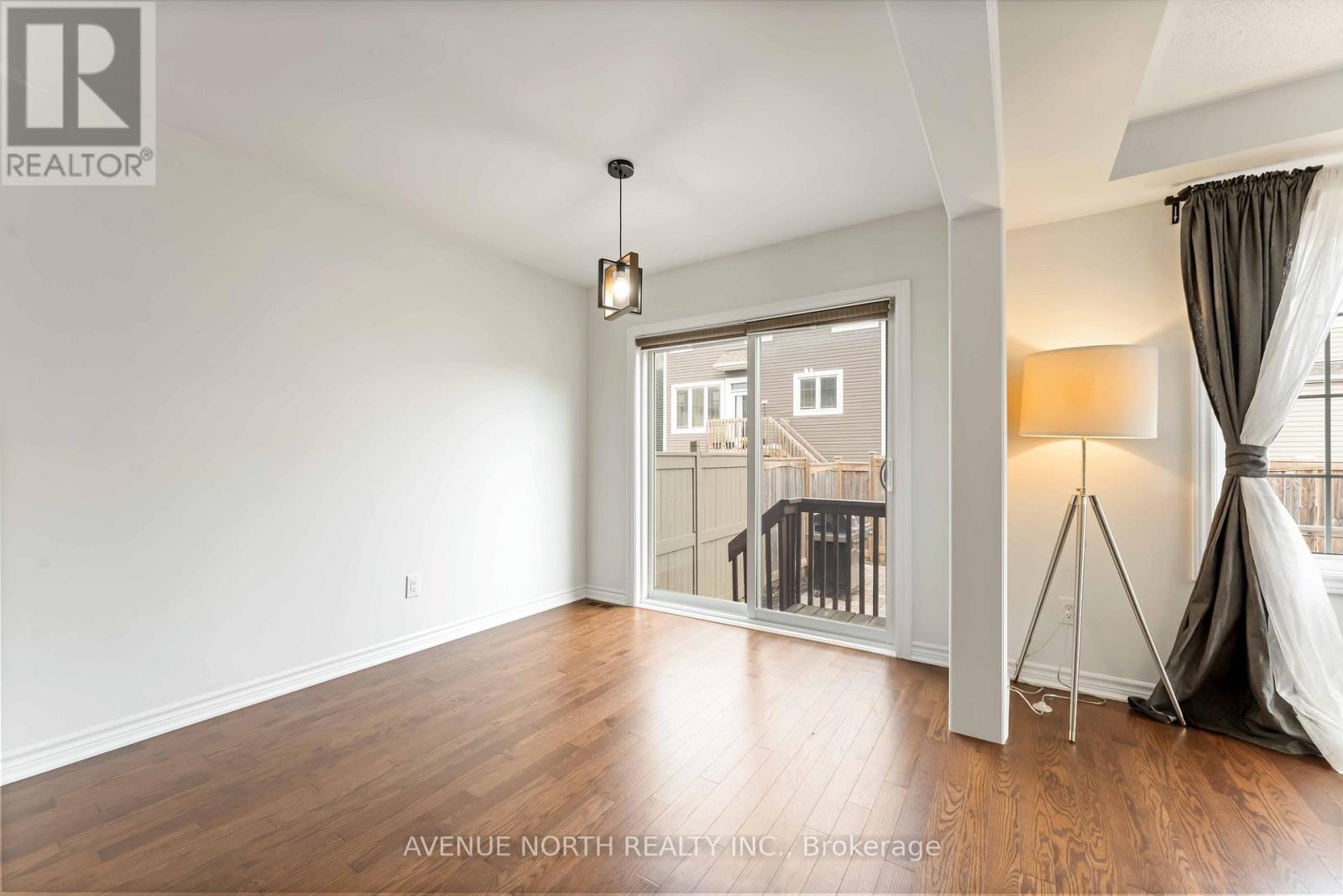 563 Foxlight Circle