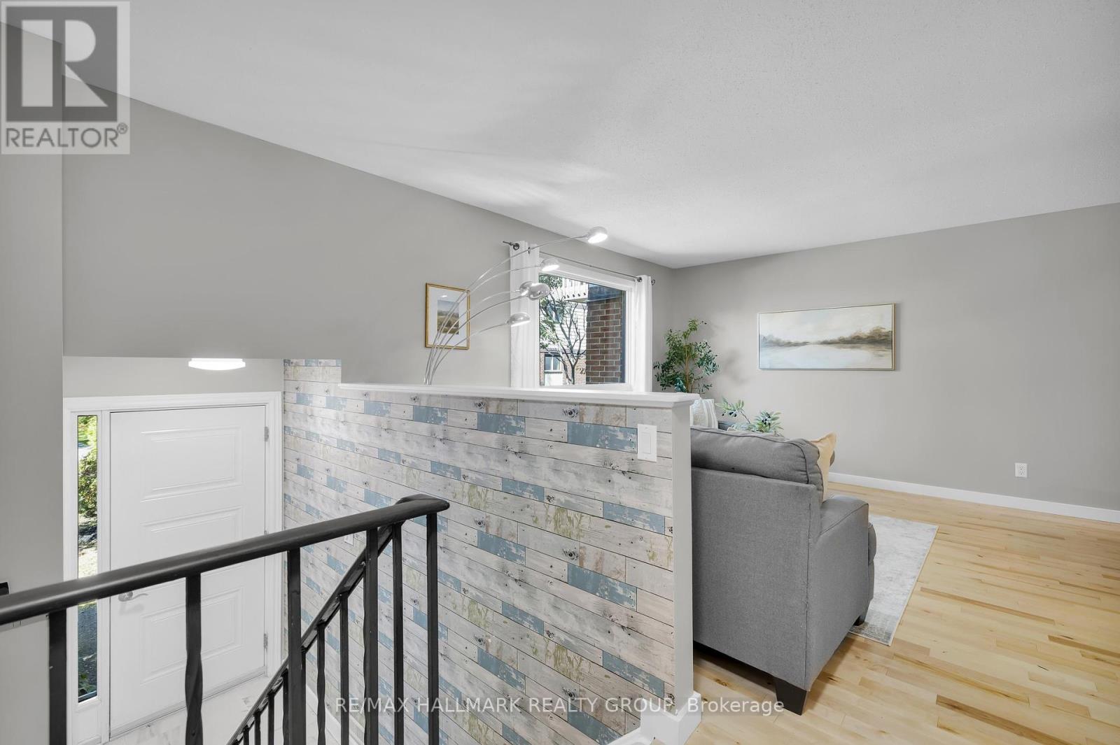 3 - 409 Montfort Street