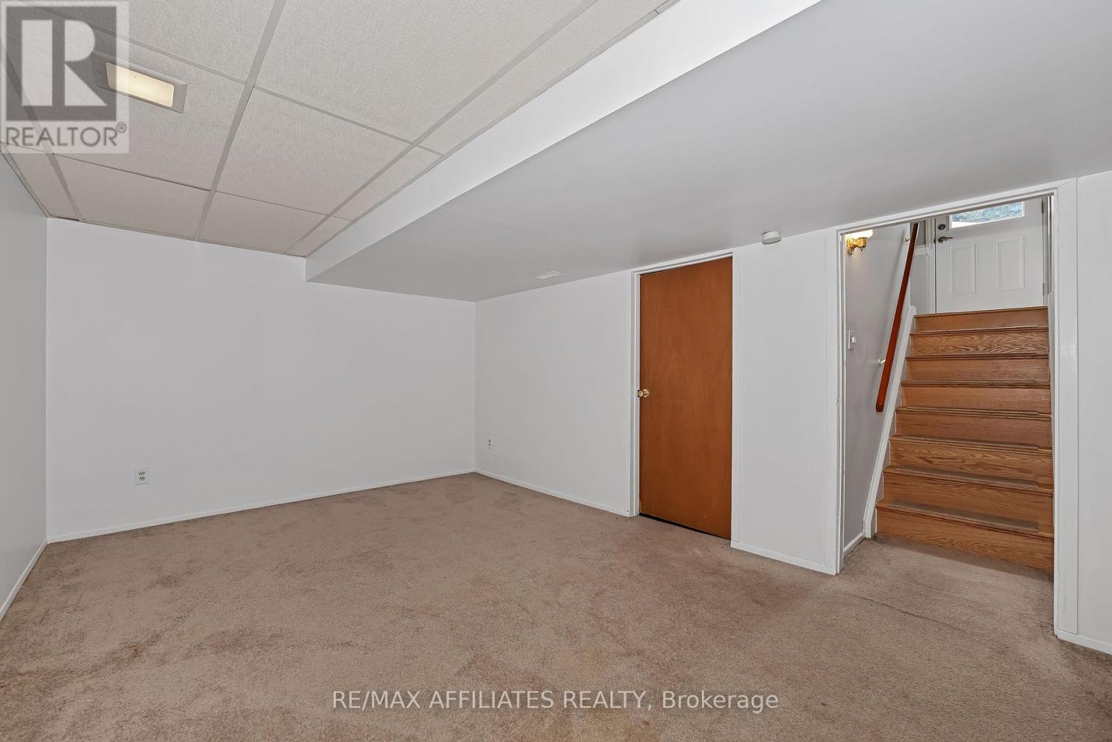 11 Tripp Crescent