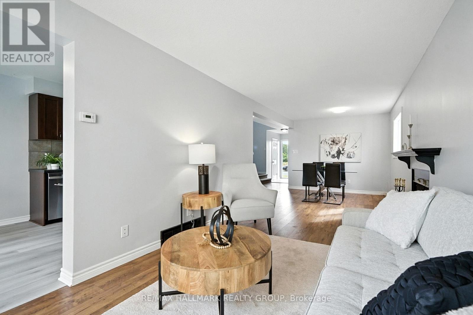 55 Fair Oaks Crescent