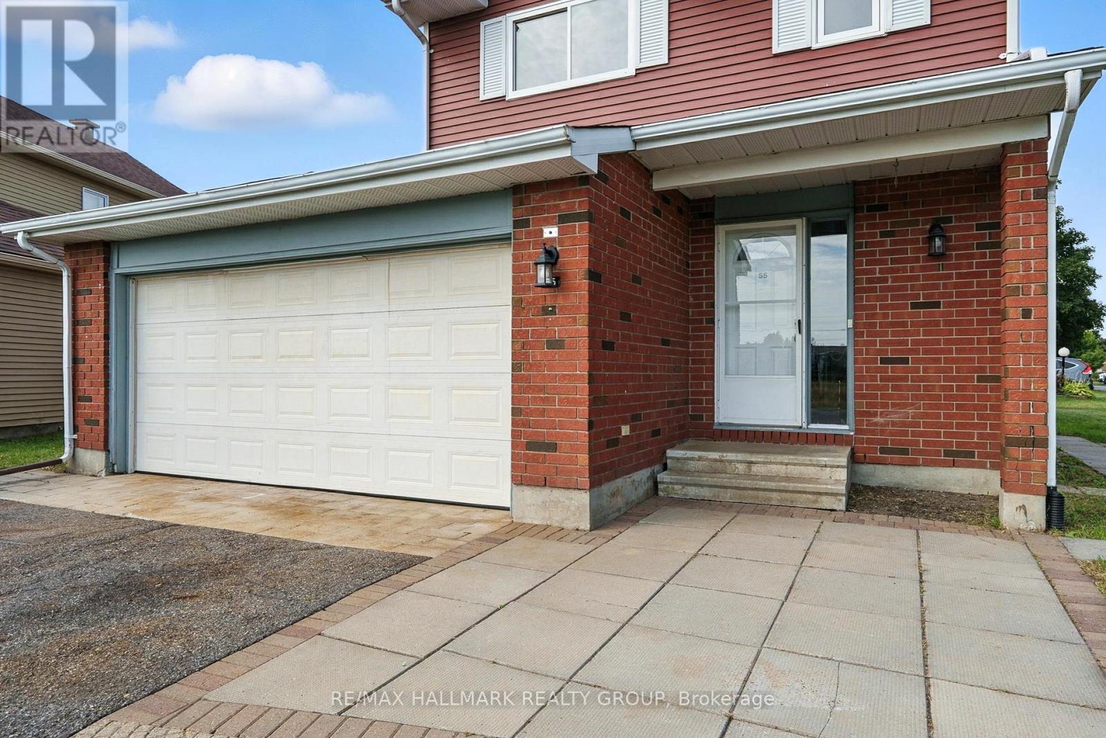 55 Fair Oaks Crescent