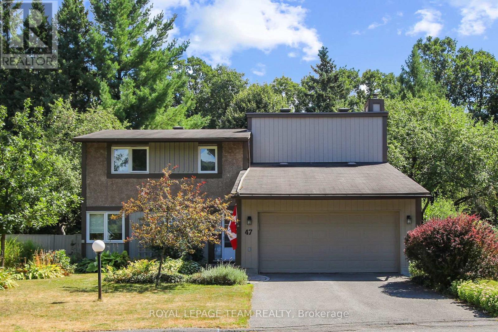 484 Hazeldean Road, Unit #1