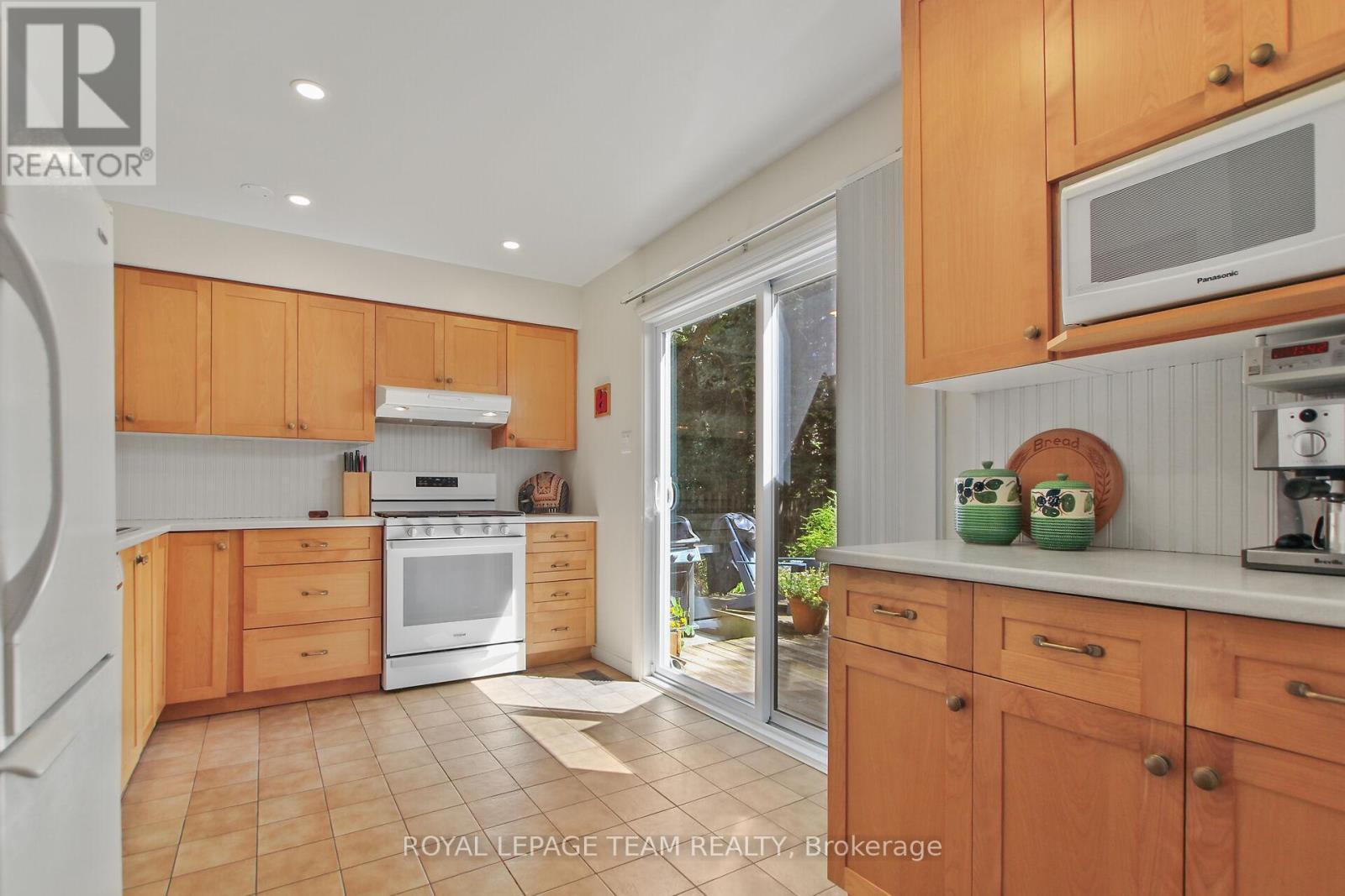484 Hazeldean Road, Unit #1