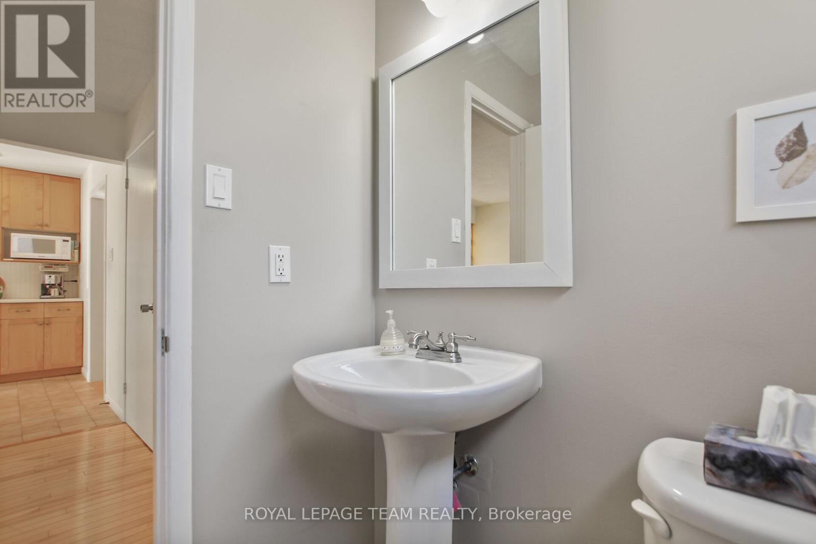 484 Hazeldean Road, Unit #1