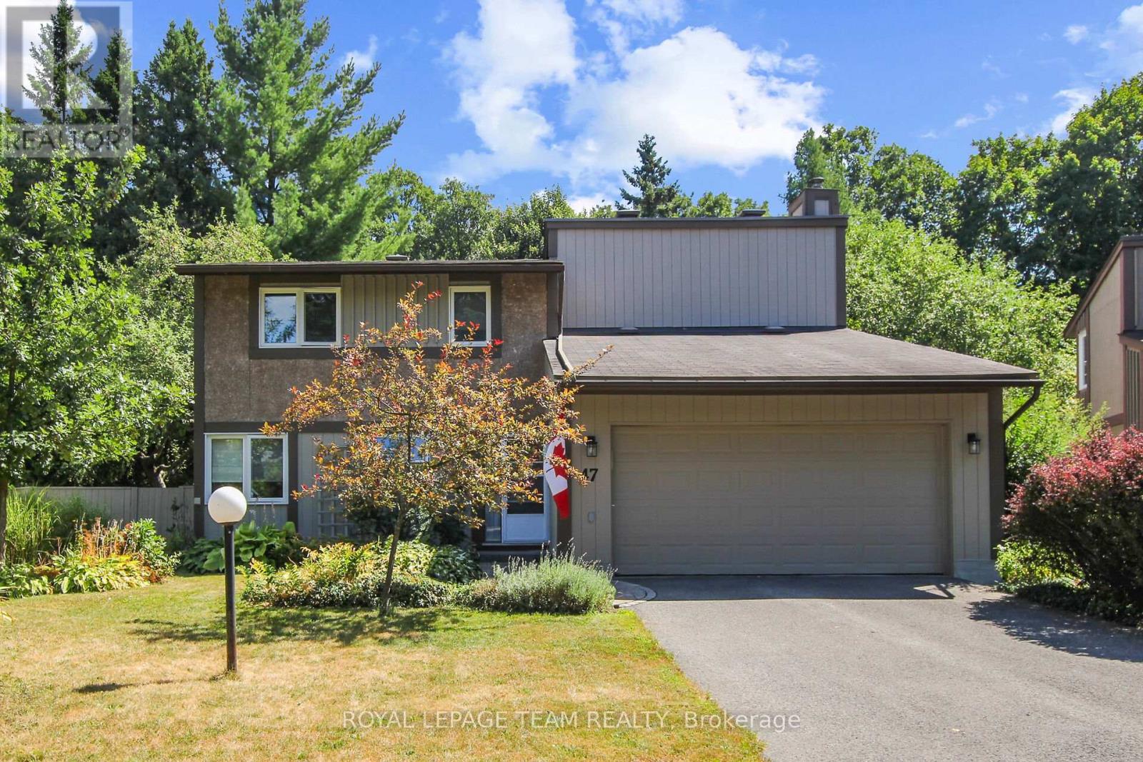 484 Hazeldean Road, Unit #1