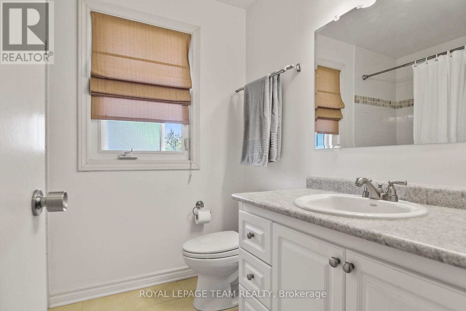 484 Hazeldean Road, Unit #1