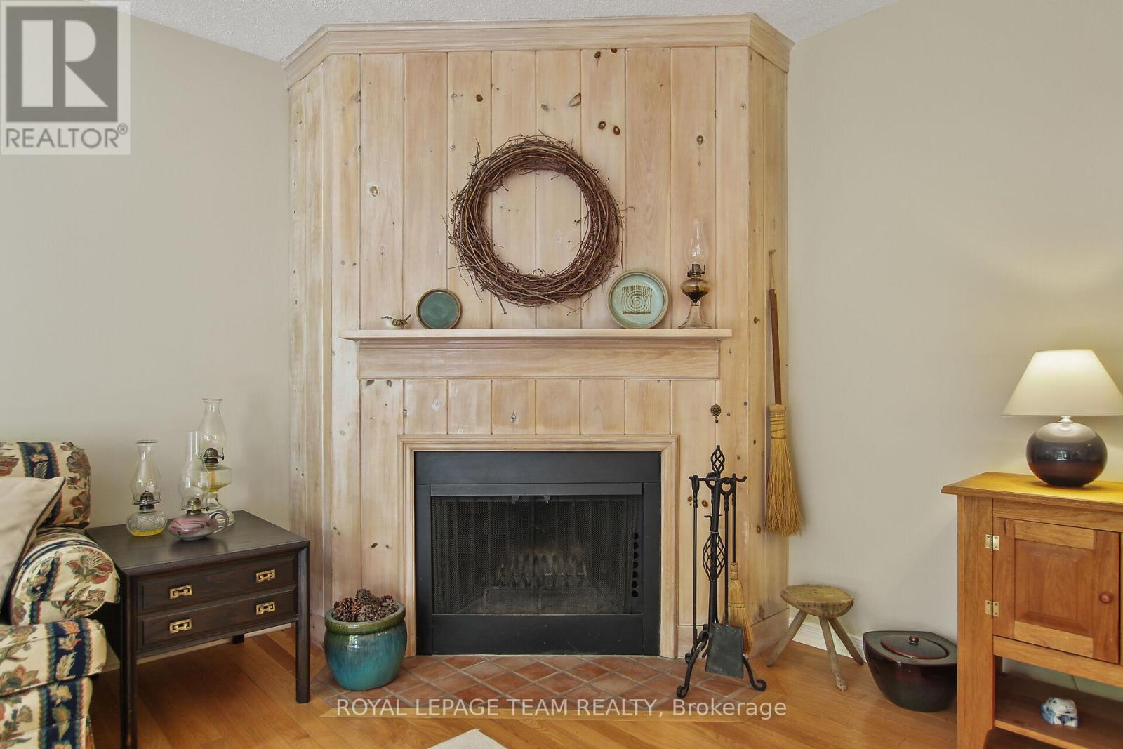 484 Hazeldean Road, Unit #1
