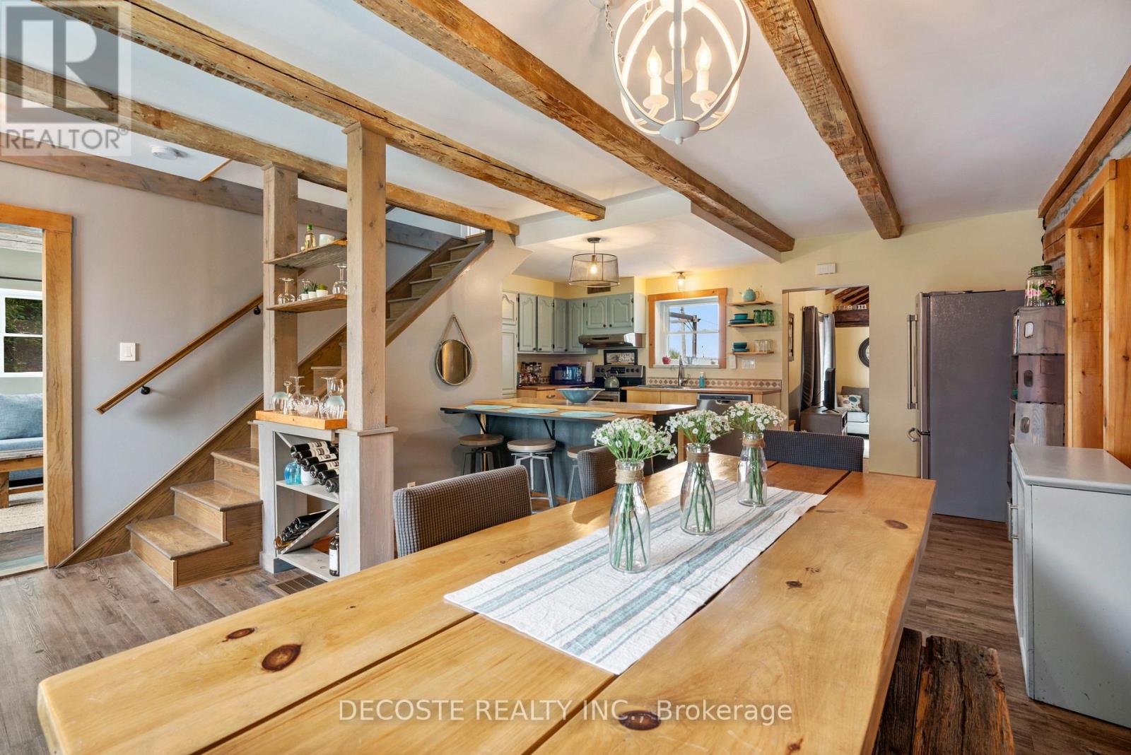 21695 Laggan-glenelg Road