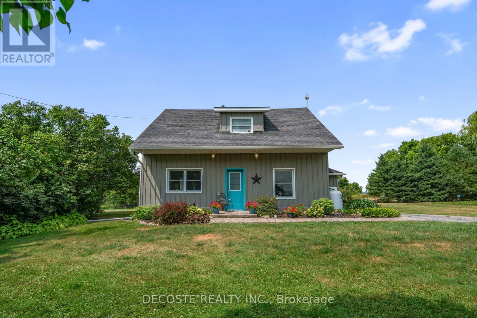 21695 Laggan-glenelg Road