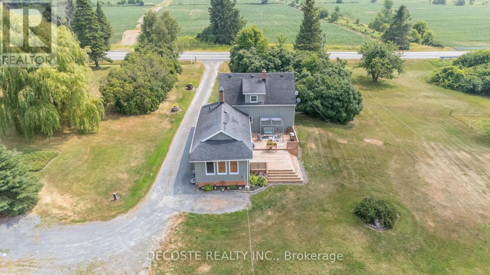 21695 Laggan-glenelg Road