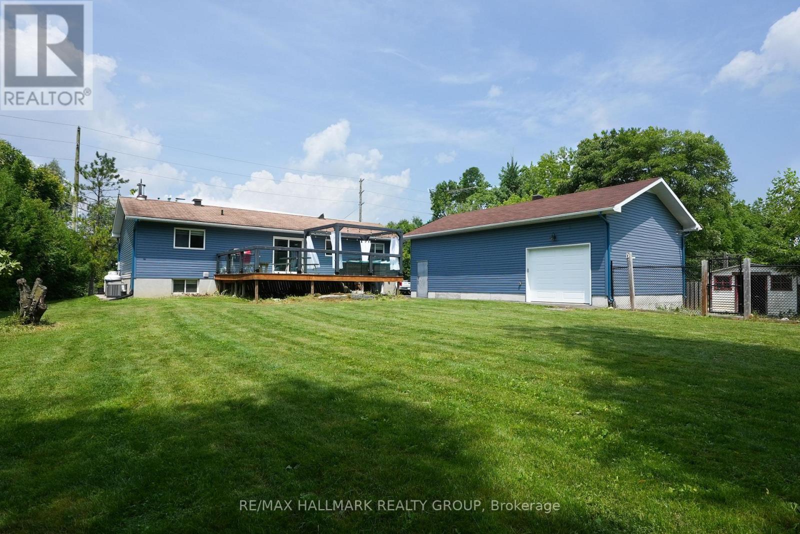 3740 Louiseize Road