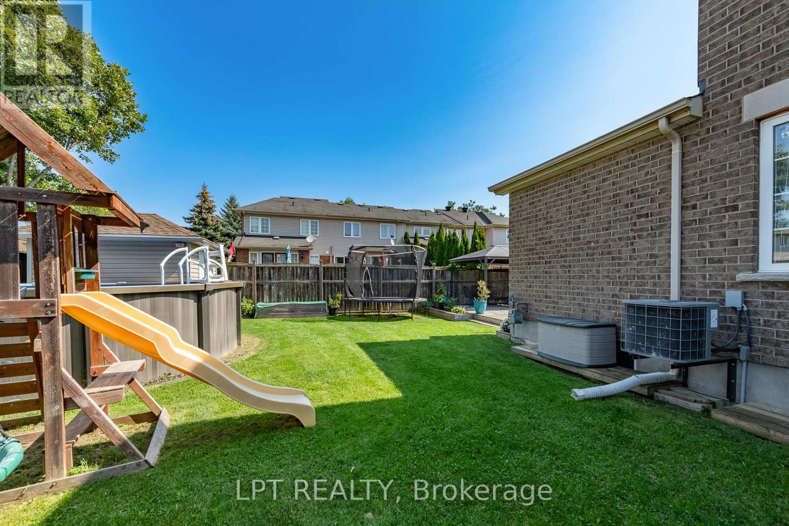 800 Schooner Crescent