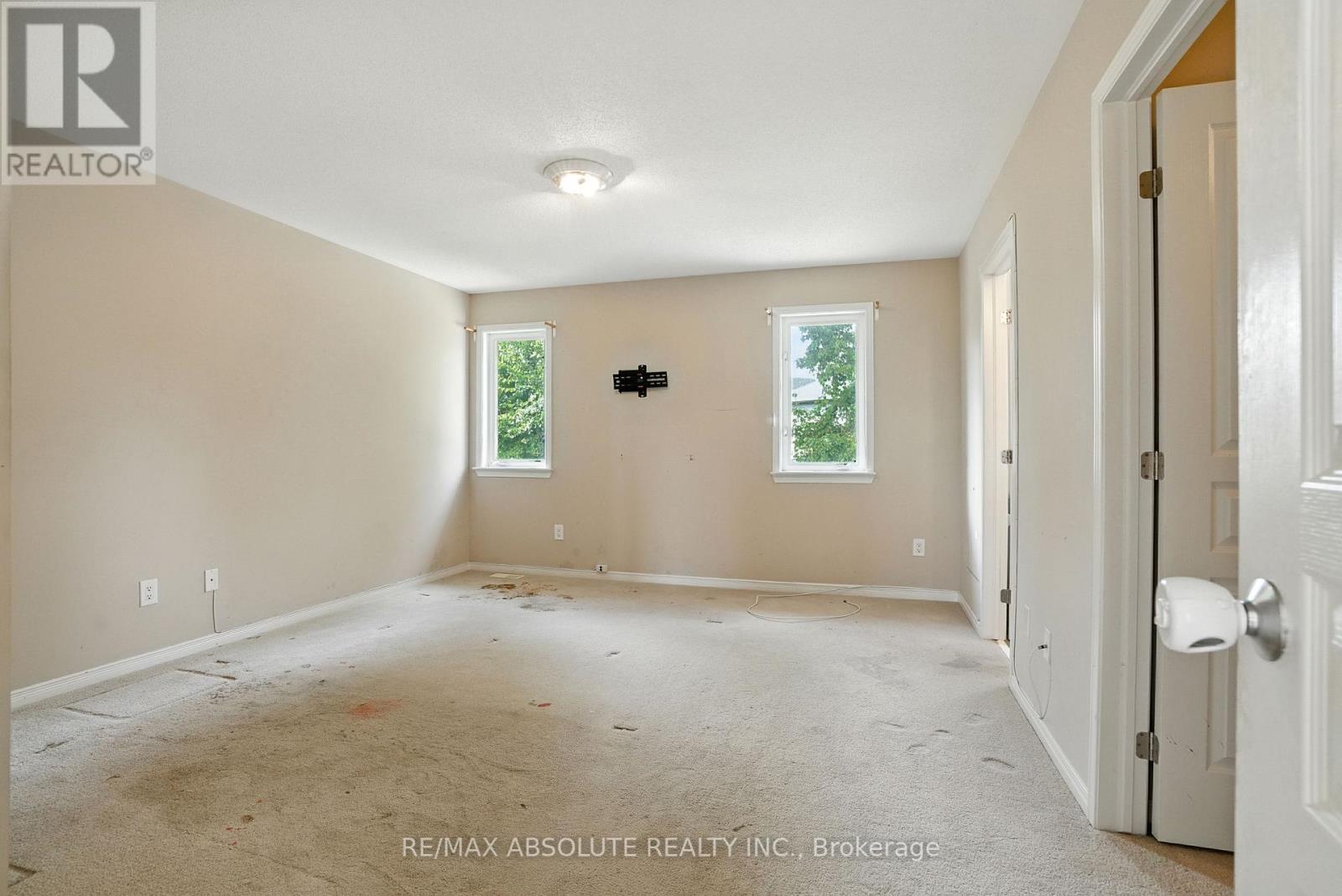 377 Celtic Ridge Crescent