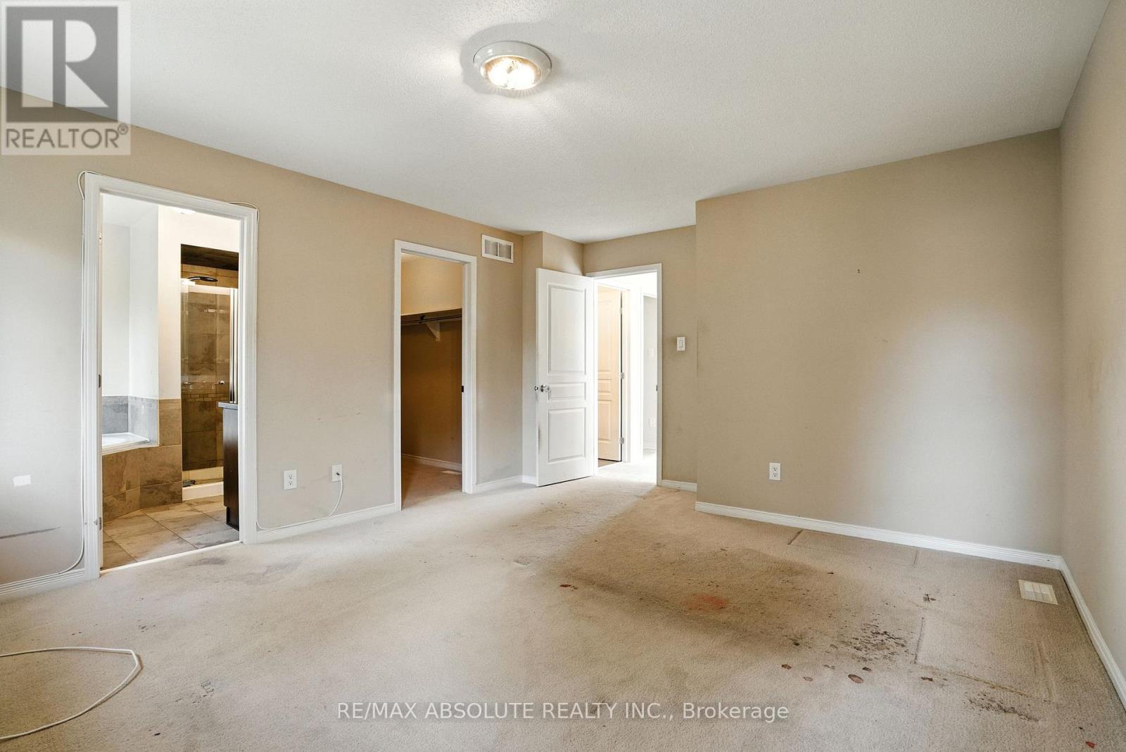 377 Celtic Ridge Crescent